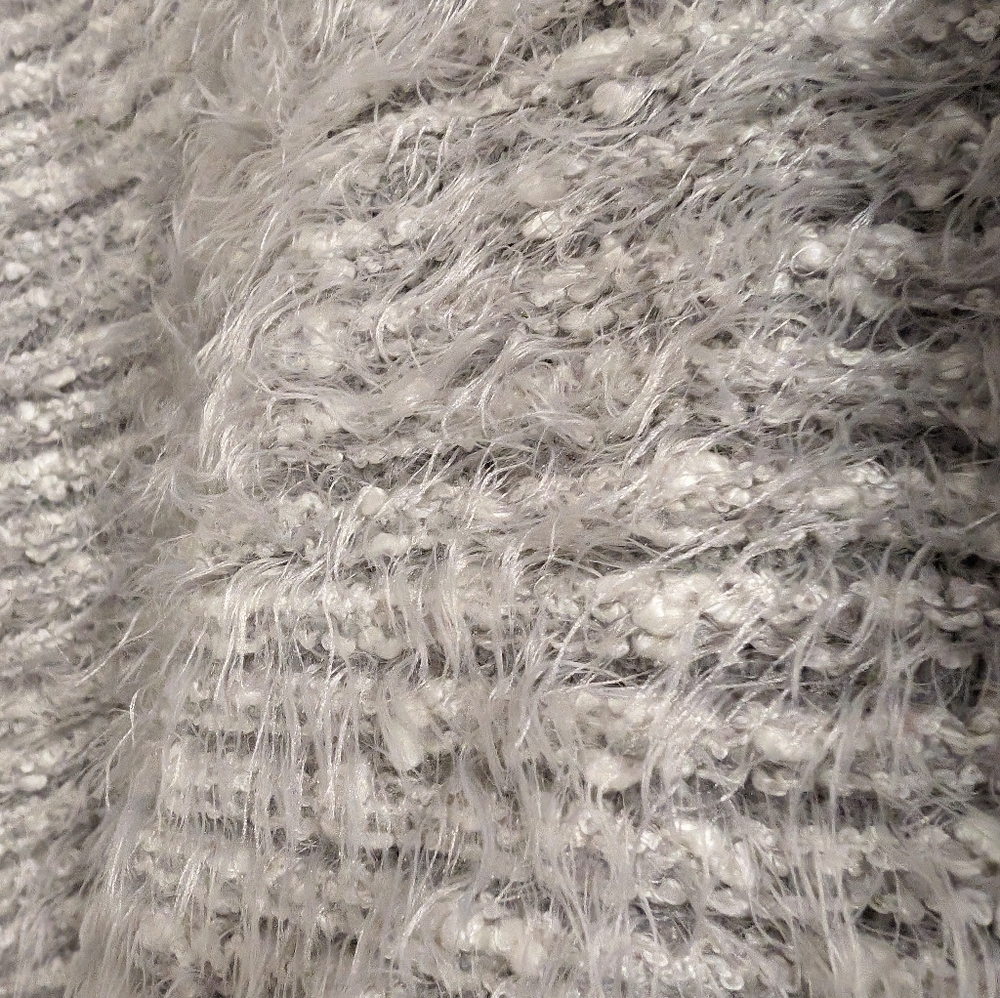 Textured Knit Sweater - Picture 3 of 4